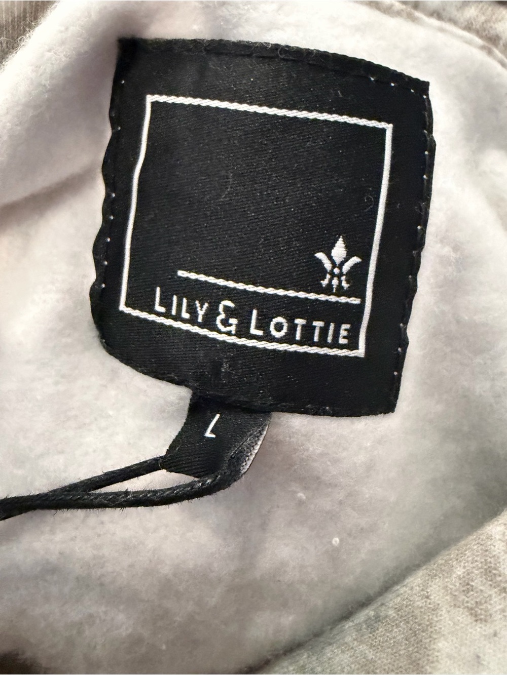 Lily & Lottie Faded Camo Hoodie Size Large White Turquoise Kangaroo Pocket NEW - Picture 9 of 11